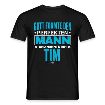 Tim Name Design - Männer T-Shirt - Schwarz - Vorne - AI Model Male 178 light (178cm)