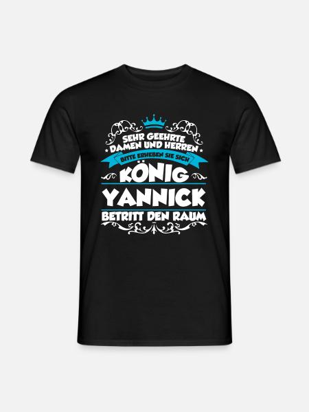 Yannick Name Design - Männer T-Shirt - Schwarz