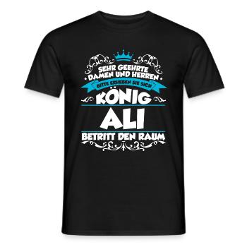 Ali Name Design - Männer T-Shirt - Schwarz - Vorne - AI Model Male 178 light (178cm)