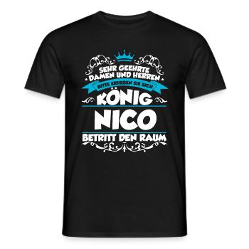 Nico Name Design - Männer T-Shirt - Schwarz - Vorne - AI Model Male 178 light (178cm)