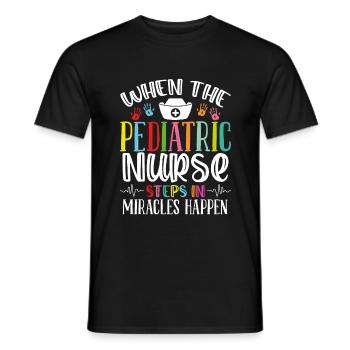 PEDS Nurse steps in Miracles Pediatric Nurse - Männer T-Shirt - Schwarz - Vorne - AI Model Male 178 light (178cm)