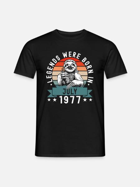 Legends Were Born In Juli 1977 Faultier Sloth - Männer T-Shirt - Schwarz