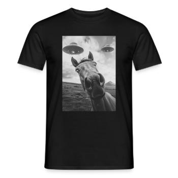 Ufo Selfie Pferd - Männer T-Shirt - Schwarz - Vorne - AI Model Male 178 light (178cm)