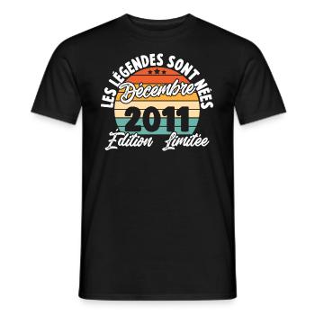 Cadeau Les légendes sont nées en Décembre 2011 - T-shirt homme - noir - Devant - AI Model Male 178 light (178cm)