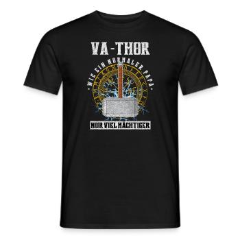 Va-Thor wie ein normaler Papa Nur viel Mächtiger - Männer T-Shirt - Schwarz - Vorne - AI Model Male 178 light (178cm)