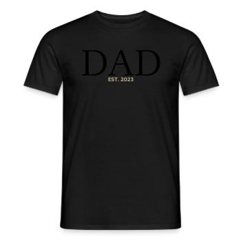 Papa 2023 Papa en devenir-fête des pères Papa - T-shirt homme - noir - Devant - AI Model Male 178 light (178cm)