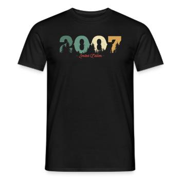 Birthday Gift Vintage Forest 2007 - Men's T-Shirt - black - Front - AI Model Male 178 light (178cm)