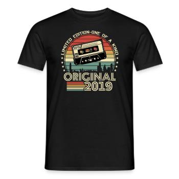 Retro Party '19 - Men's T-Shirt - black - Front - AI Model Male 178 light (178cm)