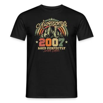 Cadeau d’anniversaire Vintage 2007 - T-shirt homme - noir - Devant - AI Model Male 178 light (178cm)