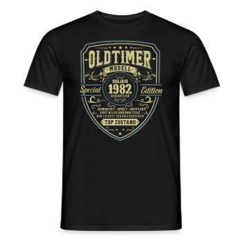 Vintage 1982: Einzigartiges Geburtstagsgeschenk! - Männer T-Shirt - Schwarz - Vorne - AI Model Male 178 light (178cm)