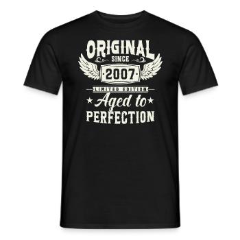 Vintage 2007 Birthday Gift - Men's T-Shirt - black - Front - AI Model Male 178 light (178cm)
