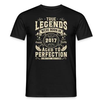 Vintage Geburtsjahr 2017 - Männer T-Shirt - Schwarz - Vorne - AI Model Male 178 light (178cm)
