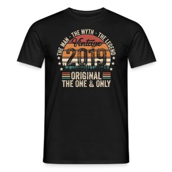 Vintage 2019 - Geburtstagsgeschenk Ideen - Männer T-Shirt - Schwarz - Vorne - AI Model Male 178 light (178cm)