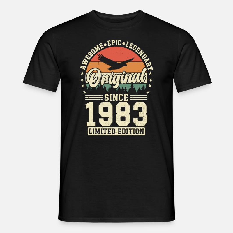 1983 - Zeitlose Eleganz - Männer T-Shirt - Schwarz