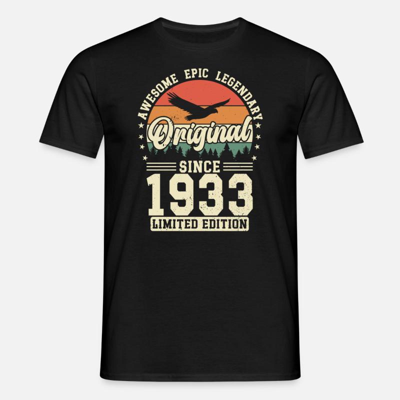 1933: Timelessly Legendary - Men's T-Shirt - black