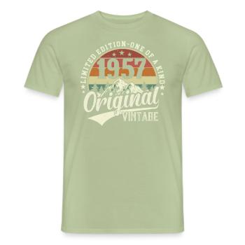 Anniversaire 1957 Style rétro - T-shirt homme - vert sauge - Devant - AI Model Male 178 light (178cm)