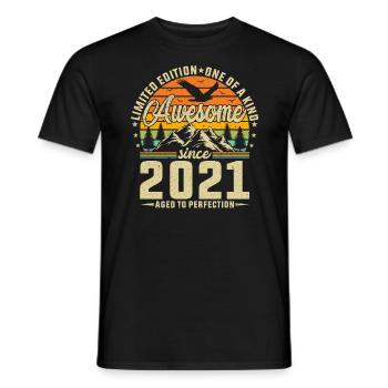 Design d’anniversaire rétro créatif 2021 - T-shirt homme - noir - Devant - AI Model Male 178 light (178cm)