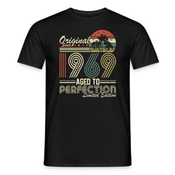 Legendary 1969 Vintage Birthday - Männer T-Shirt - Schwarz - Vorne - AI Model Male 178 light (178cm)