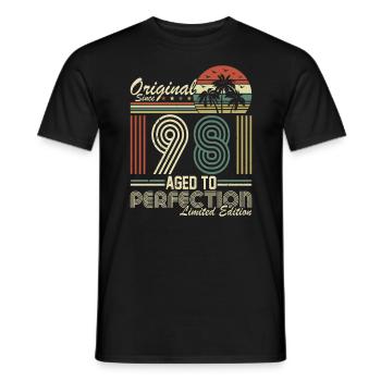 Vintage 1981 - Retro Birthday Legend - Männer T-Shirt - Schwarz - Vorne - AI Model Male 178 light (178cm)