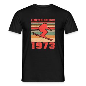 Ski Langlaufski Skifahrer Skifahrerin 1973 - Männer T-Shirt - Schwarz - Vorne - AI Model Male 178 light (178cm)