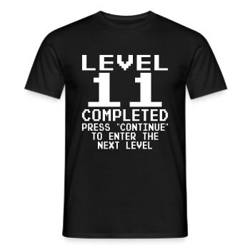 Level 11 Complete 11.Geburtstag Gamer Gaming - Männer T-Shirt - Schwarz - Vorne - AI Model Male 178 light (178cm)