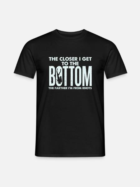 Diver diving - Men's T-Shirt - black