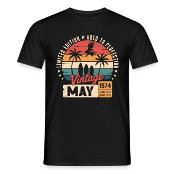 Besonderes Jubiläum mit diesem Entwurf Mai 1974 - Männer T-Shirt - Schwarz - Vorne - AI Model Male 178 light (178cm)