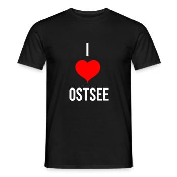 I LOVE OSTSEE - Männer T-Shirt - Schwarz - Vorne - AI Model Male 178 light (178cm)