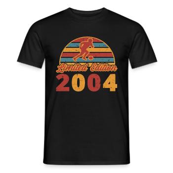 Fußball Fußballer Geburtstag Baujahr 2004 - Männer T-Shirt - Schwarz - Vorne - AI Model Male 178 light (178cm)