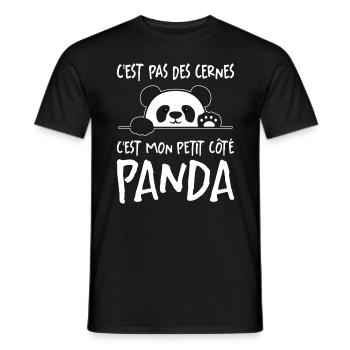 C'est Pas Des Cernes Citation Idée Cadeau Panda - T-shirt homme - noir - Devant - AI Model Male 178 light (178cm)