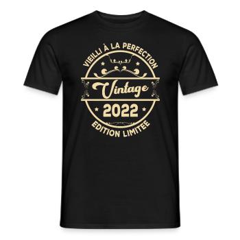 Vintage 2022 Idée Cadeau D Anniversaire Rétro 2022 - T-shirt homme - noir - Devant - AI Model Male 178 light (178cm)