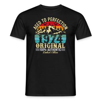 Perfekt gealtert 1974 original - Männer T-Shirt - Schwarz - Vorne - AI Model Male 178 light (178cm)