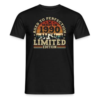 Retro birthday present from the vintage 1990 - Men's T-Shirt - black - Front - AI Model Male 178 light (178cm)
