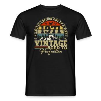 1971 Vintage Bis Zur Perfektion Gereift - Männer T-Shirt - Schwarz - Vorne - AI Model Male 178 light (178cm)