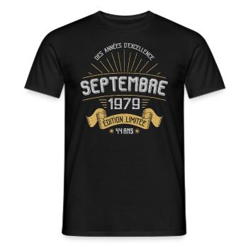 Princesses nées en septembre 1979 - T-shirt homme - noir - Devant - AI Model Male 178 light (178cm)