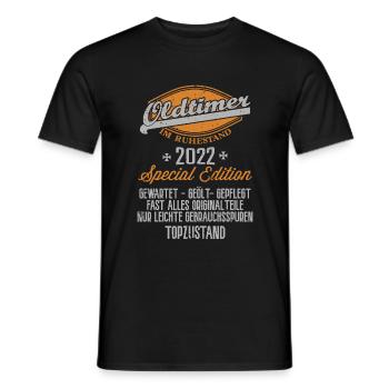 Oldtimer im Ruhestand 2022 Rentner Oldtimer - Männer T-Shirt - Schwarz - Vorne - AI Model Male 178 light (178cm)