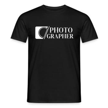PHOTOGRAPHER - Männer T-Shirt - Schwarz - Vorne - AI Model Male 178 light (178cm)
