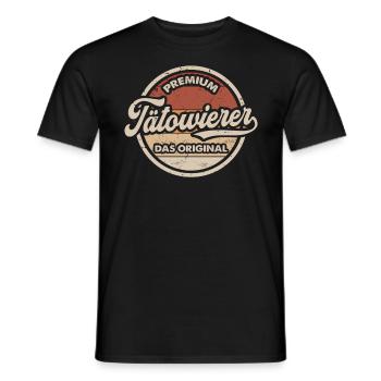 Tätowierer Vintage Tattoostudio Lustiges Tattoo - Männer T-Shirt - Schwarz - Vorne - AI Model Male 178 light (178cm)
