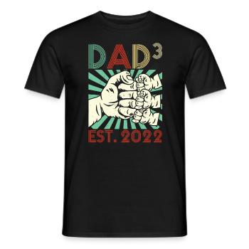 Triple Dad 3 Kids Papa Dad 2022 - Men's T-Shirt - black - Front - AI Model Male 178 light (178cm)