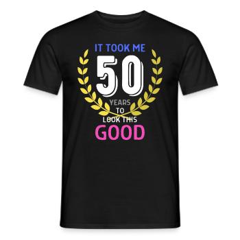 Il m’a fallu 50 ans pour avoir l’air aussi bien - T-shirt homme - noir - Devant - AI Model Male 178 light (178cm)