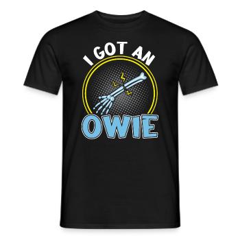 I Got An Owie - Gebrochener Knochenbruch - Männer T-Shirt - Schwarz - Vorne - AI Model Male 178 light (178cm)