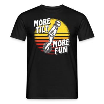 MANN EINRAD MORE TILT MORE FUN - Männer T-Shirt - Schwarz - Vorne - AI Model Male 178 light (178cm)