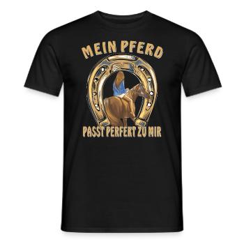 MEIN PFERD PASST PERFEKT ZU MIR - Männer T-Shirt - Schwarz - Vorne - AI Model Male 178 light (178cm)