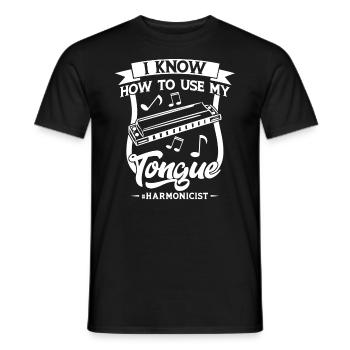 Harmonicists Know How To User Their Tongue - Männer T-Shirt - Schwarz - Vorne - AI Model Male 178 light (178cm)