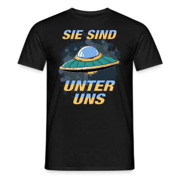 UFO SIE SIND UNTER UNS - Männer T-Shirt - Schwarz - Vorne - AI Model Male 178 light (178cm)