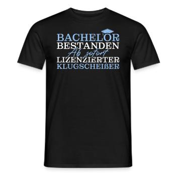 Bachelor bestandene Bachelorprüfung Abschluss - Männer T-Shirt - Schwarz - Vorne - AI Model Male 178 light (178cm)