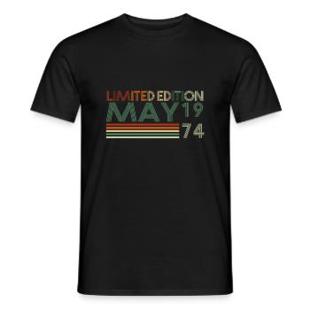 49ème Anniversaire Mai Millésime 1974 - T-shirt homme - noir - Devant - AI Model Male 178 light (178cm)