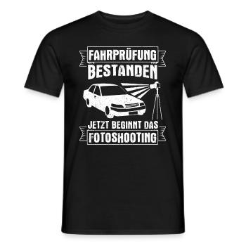 Fahrprüfung Bestanden Führerschein Fahrschüler Aut - Männer T-Shirt - Schwarz - Vorne - AI Model Male 178 light (178cm)