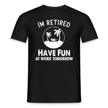 Retired - Männer T-Shirt - Schwarz - Vorne - AI Model Male 178 light (178cm)