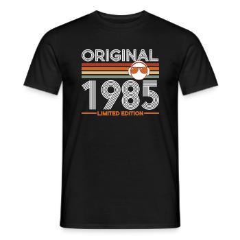 1985 - Men's T-Shirt - black - Front - AI Model Male 178 light (178cm)